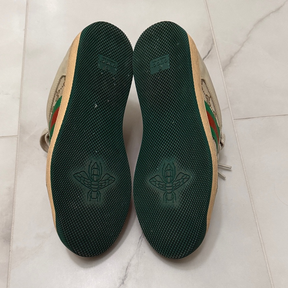 Gucci Men's Beige and Green Casual Sneakers - Picture 2 of 5